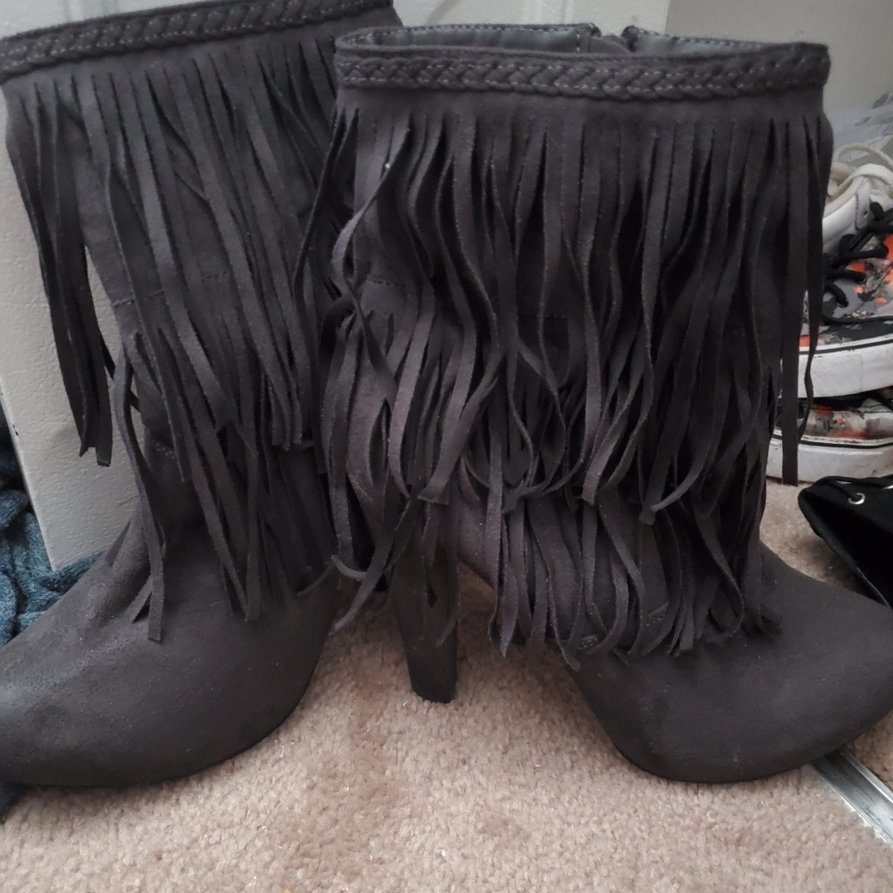 Gray fringe boots heels